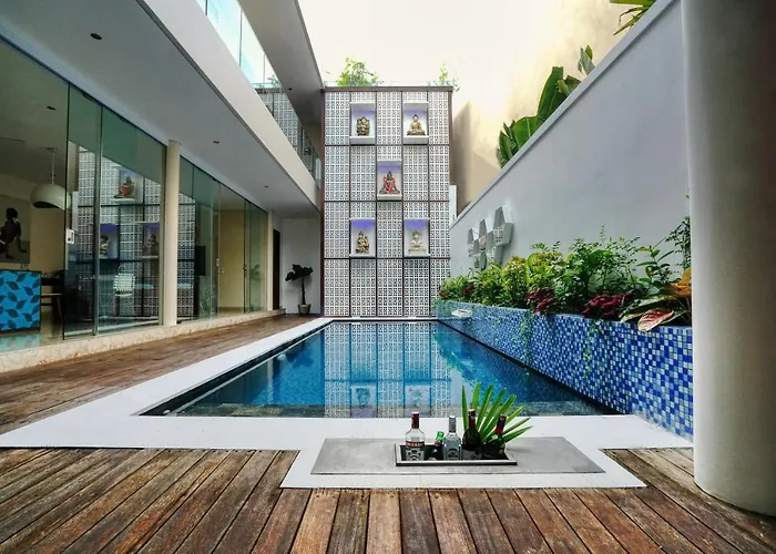 Beautiful Bali - 6 Mins Walk To The *