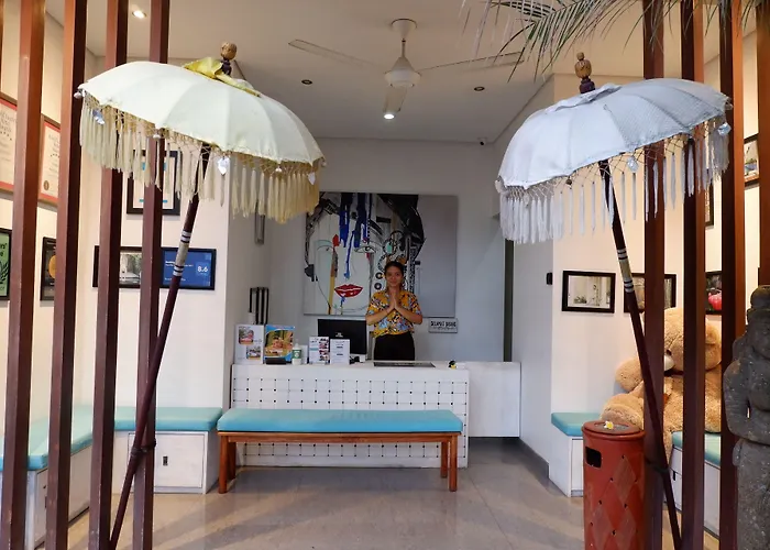 Beautiful Bali - 6 Mins Walk To The